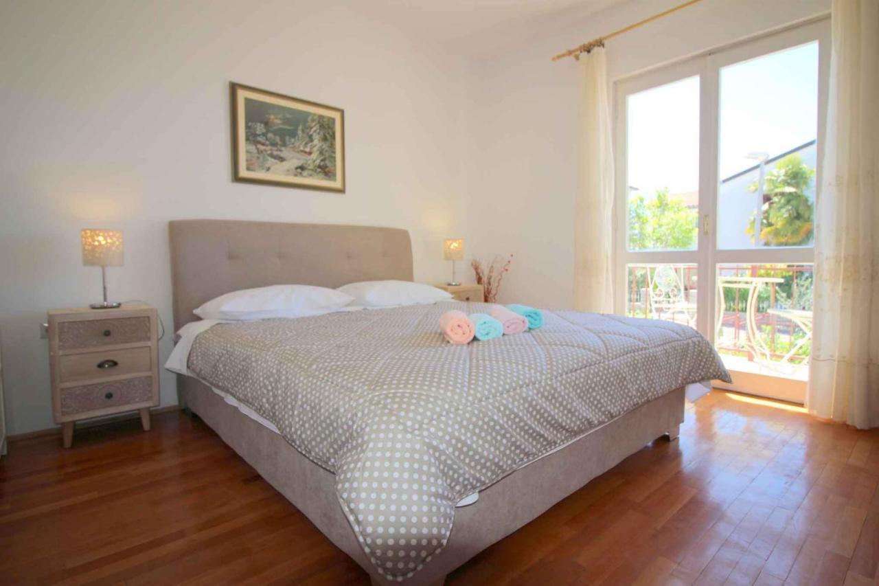 Apartment In Porec/Istrien 37093 Zewnętrze zdjęcie