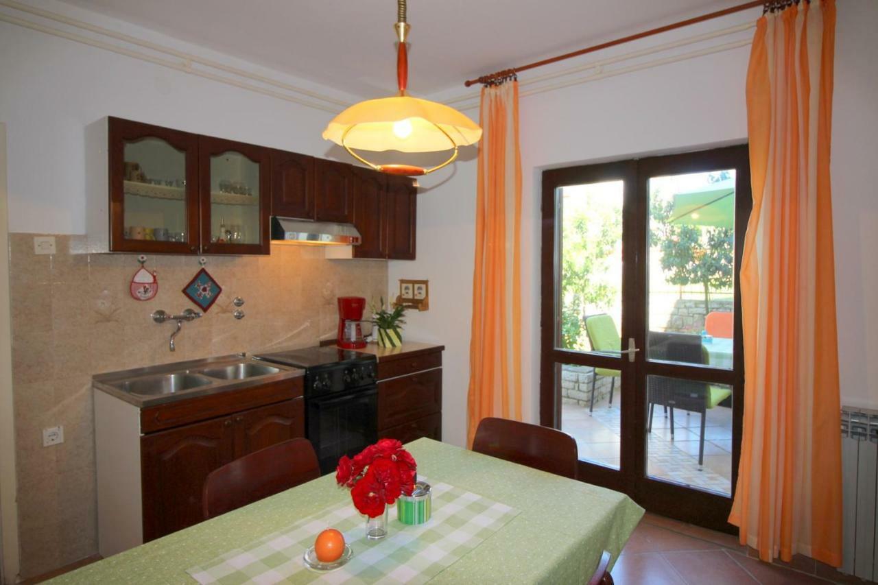Apartment In Porec/Istrien 37093 Zewnętrze zdjęcie